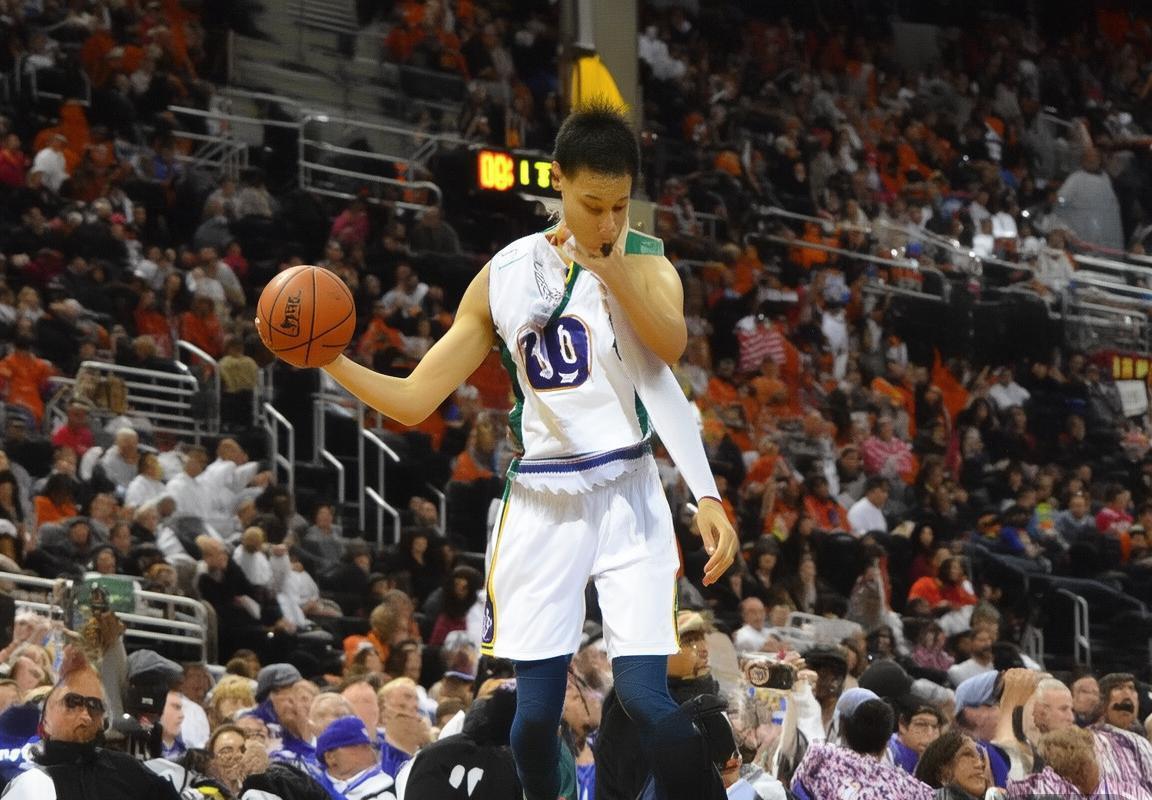 2014NBA常规赛焦点之战：热火VS勇士激情碰撞瞬间(图2)